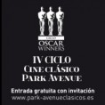 Al cine por la patilla.